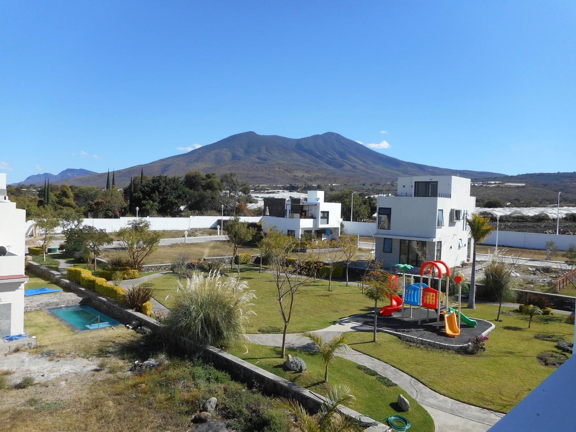 Hermosa Casa En Orilla Del Lago -Zona De Villedos- San Cristobal Zapotitlan 外观 照片